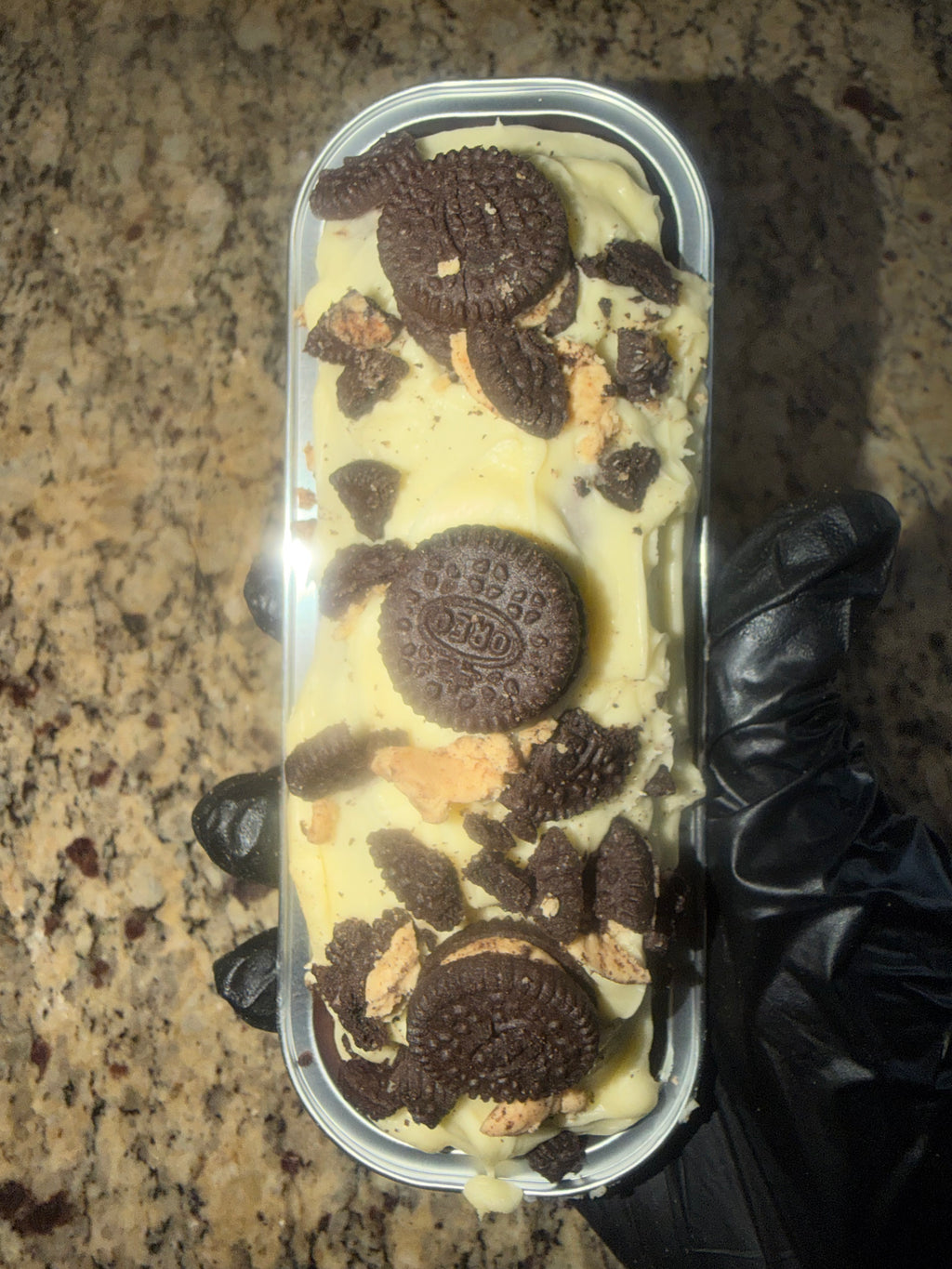 Peanut butter Oreo cake