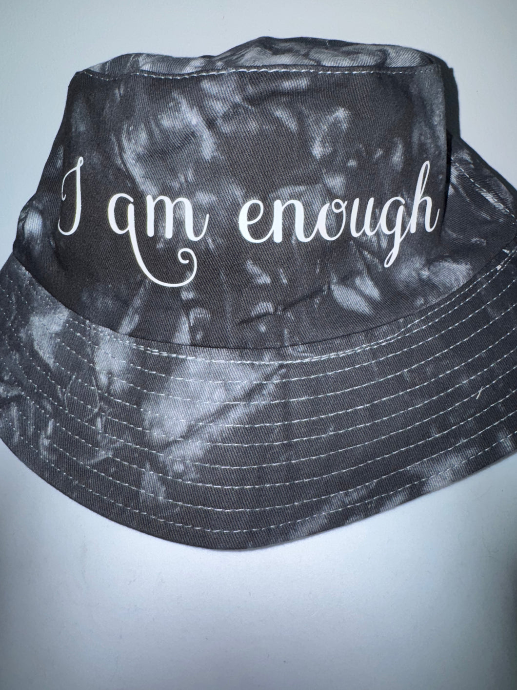 Bucket hat